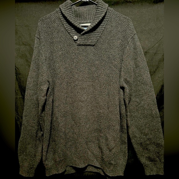 Old Navy XL ash grey sweater - Picture 1 of 2